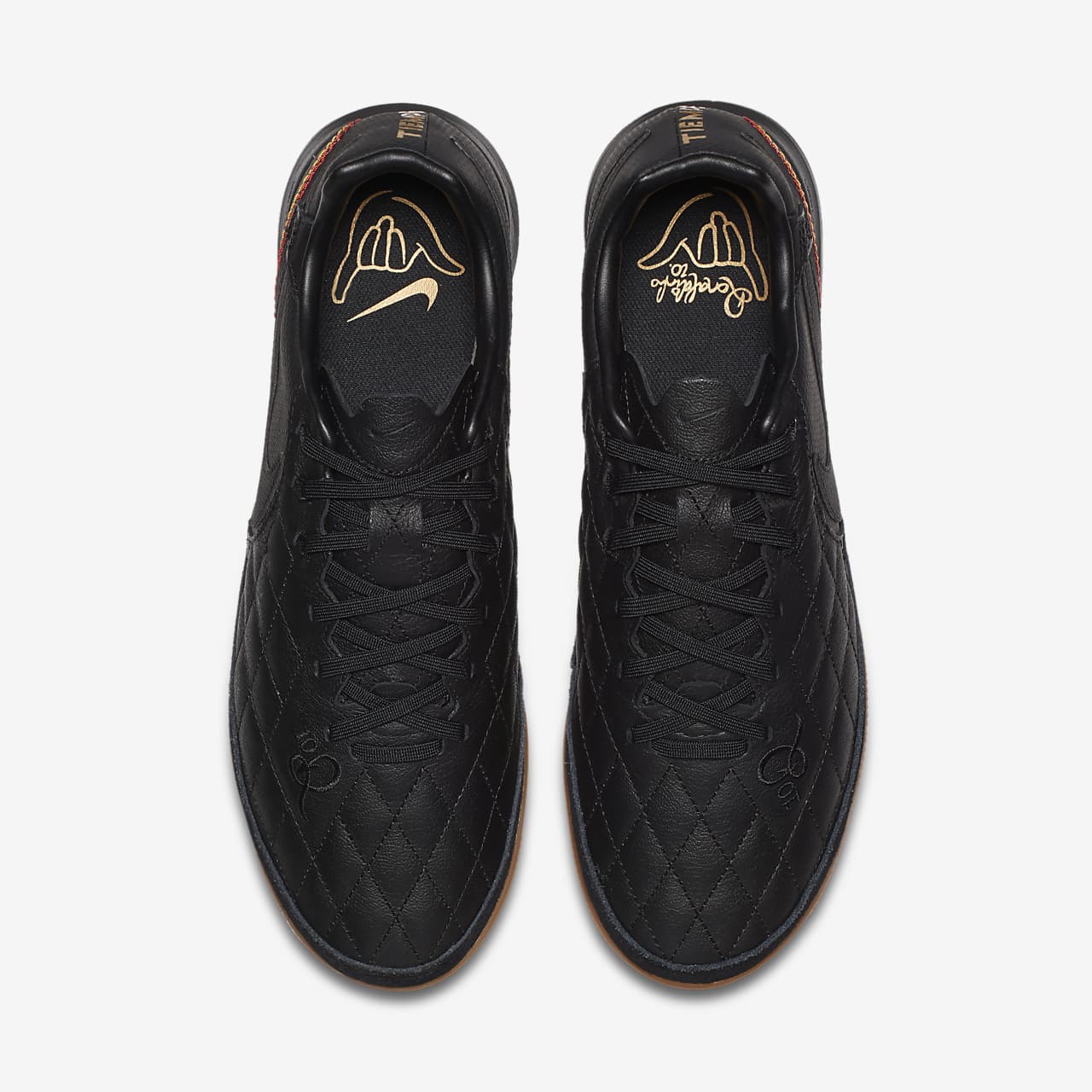 nike zoom football boots